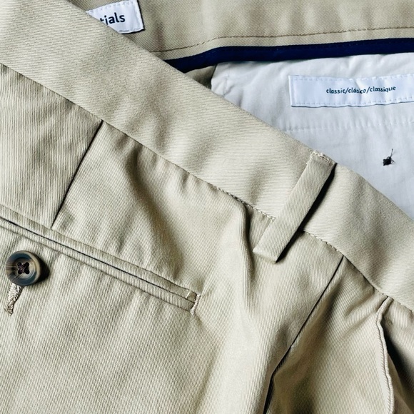 Amazon Essentials Khaki Pants🩳 - Picture 5 of 9